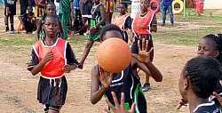 kids, children, uganda, netball, coach, team